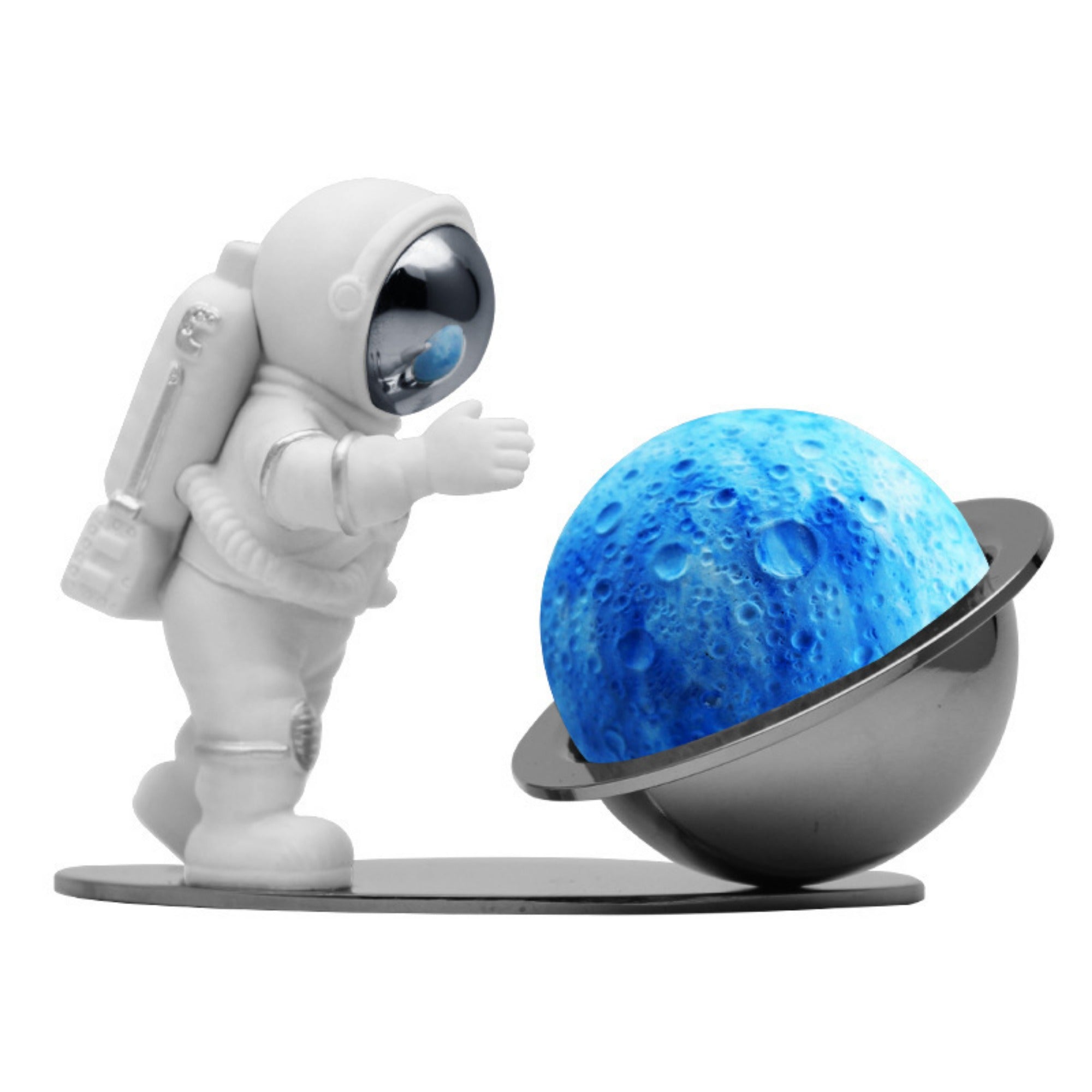 Astronaut-inspired Aromatherapy: Elevate Your Space with Cosmic Fragrance